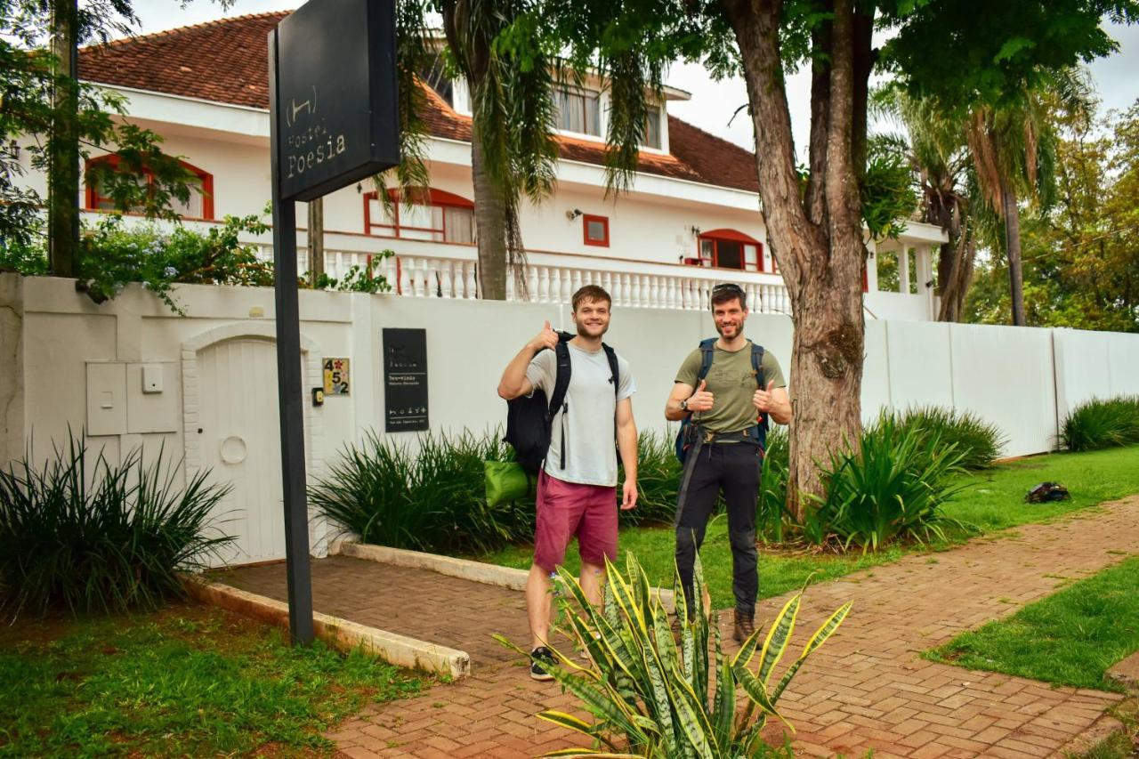 Hostel Poesia ฟอสดูอีกวาซู ภายนอก รูปภาพ